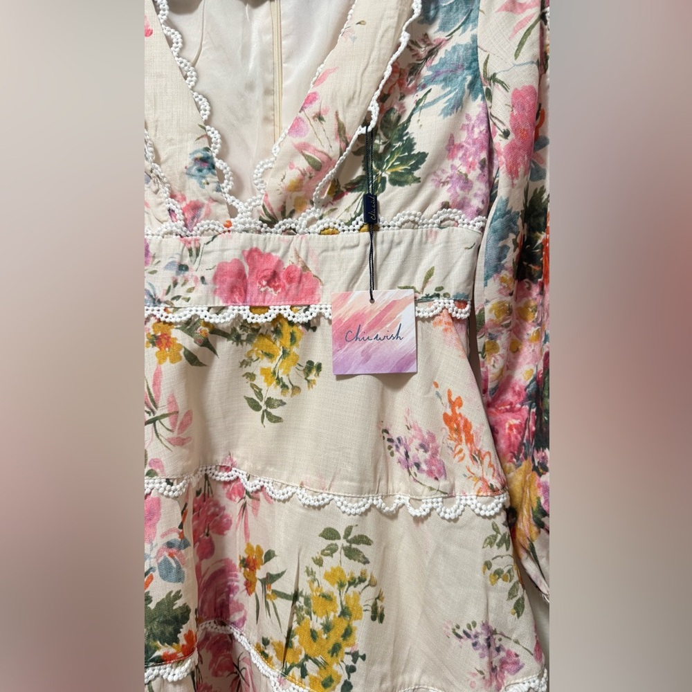 Chicwish Cream Floral Lace-Trim Mini Dress with Pink & Yellow Bouquet - Picture 5 of 8